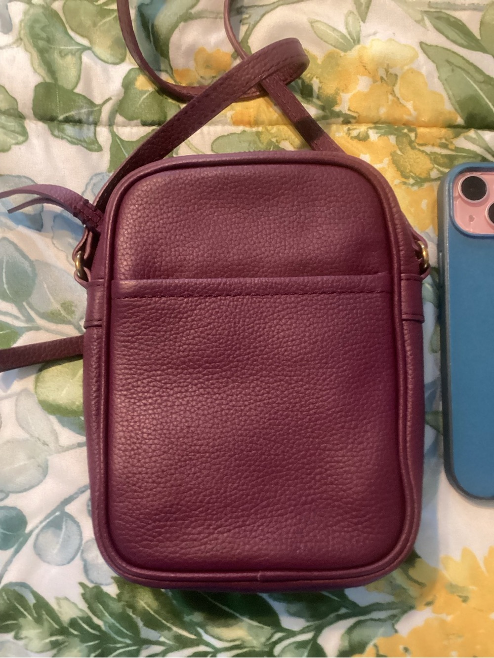 American Leather Co Plum Pebbled Leather Phone Crossbody Bag - Picture 3 of 5